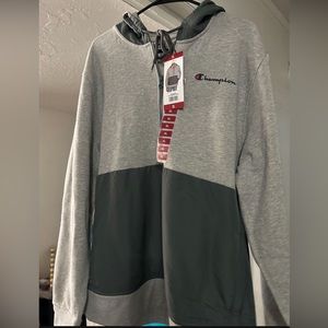 Champion XL sweater